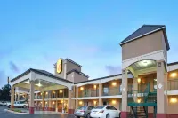 Super 8 by Wyndham Pearl/Jackson/East Hotels in Pearl