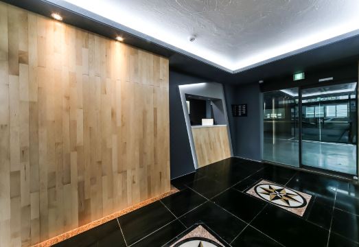 어뮤즈호텔 넓은 욕조가 있는 객실