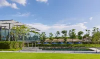Modena by Fraser Buriram - Swimmingpools