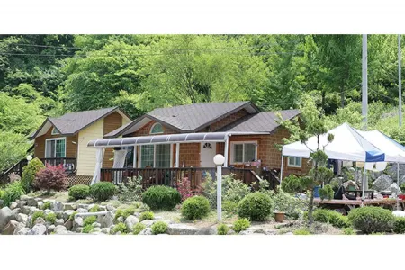 Danyang Gagok Cave Pension Отели рядом с достопримечательностью «Guinsa Temple»