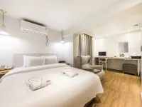 Doksan Minimal Season Hotels near Mario Outlet