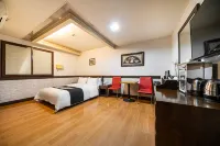 Uijeongbu E Joy Hotels in Uijeongbu