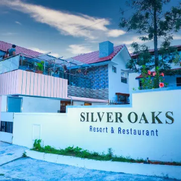 SS Silver Oaks Resort