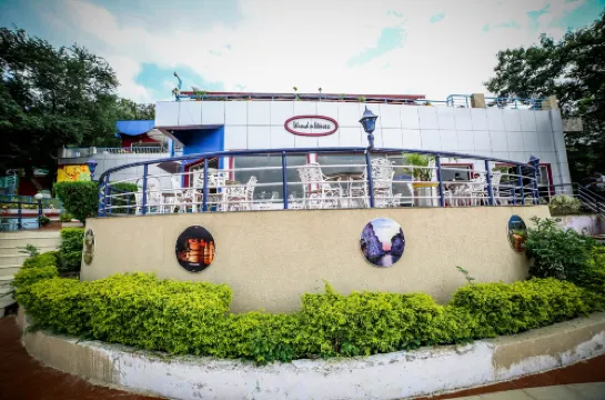 MPT Wind N Waves Cottages, Bhopal