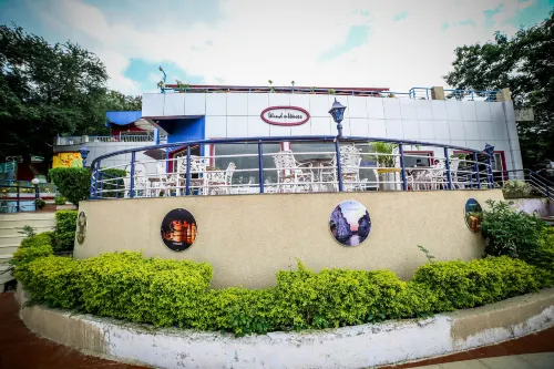 MPT Wind N Waves Cottages, Bhopal