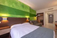 Apartamentos Recoletos - Holiday Apartments