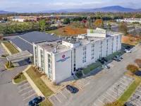 Candlewood Suites ROANOKE AIRPORT by IHG Hotels in Roanoke