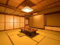 Yukai Wanwan Resort Awazu powered by Wanwan Paradise Hotel a Komatsu