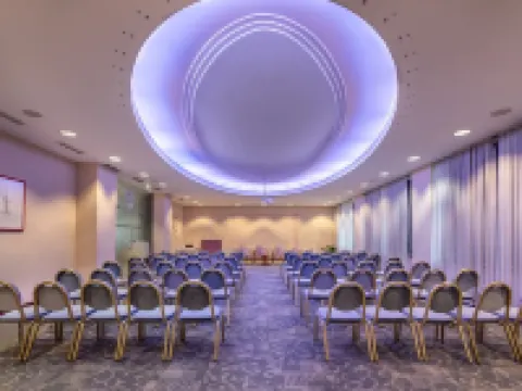 Eurostars Uhotel Hotels in Center District