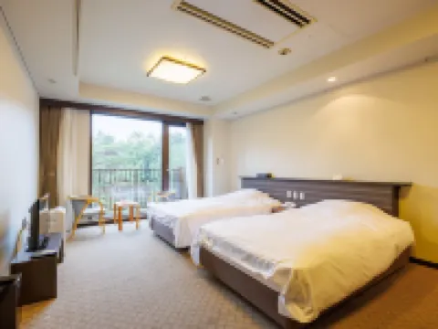 Hotel Kamogawaso Hotels in Takehara