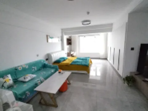 Shanyuan Homestay (Haiyang Road)