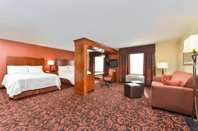 Hampton Inn Yorkville Hotel in zona Ken Pickerill Stadium