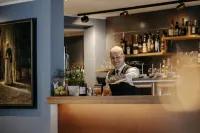 紐莫艾斯羅曼蒂克帕斯特酒店