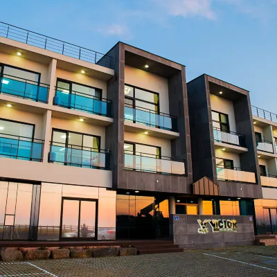 Petit Jeju Victor Hotels near Dodubong