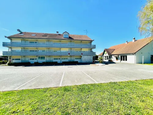 Campanile Montargis - Amilly - 3 Yıldız