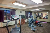 AmericInn by Wyndham Peoria - Gym