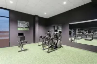 Legacy Hotel Trademark Collection by Wyndham - Gym