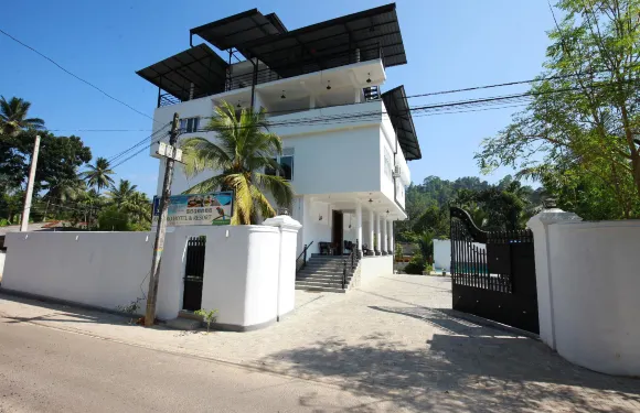 拉文羅酒店&度假村