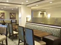 Hampton Inn Evansville - 2-Star
