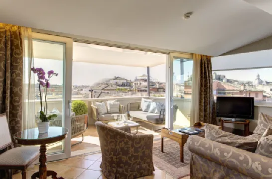 ホテル ナツィオナーレ