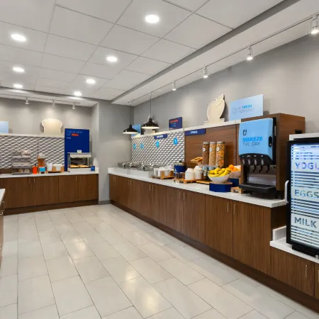 Holiday Inn Express ATLANTA AIRPORT - NORTH by IHG