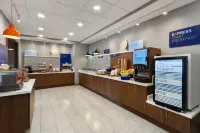 Holiday Inn Express ATLANTA AIRPORT - NORTH by IHG - breakfast