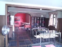Hôtel Francorchamps Pitlane Lodge - breakfast