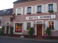 Hotel Sonne Hotel in zona Waldenserweg Palmbach