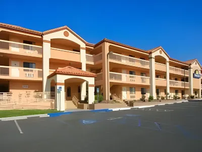 Motel 6 Barstow, CA - I15 and Lenwood Road Hotels in Barstow