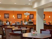Days Inn & Suites by Wyndham Marquez