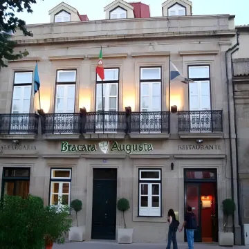 Hotel Bracara Augusta Отели рядом с достопримечательностью «Брага Мунисипал»