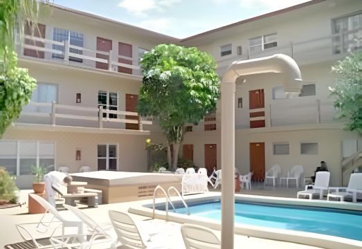 시 비치 플라자