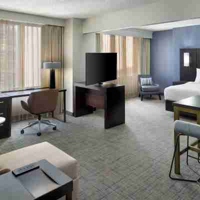 Residence Inn Bethesda Downtown Rooms