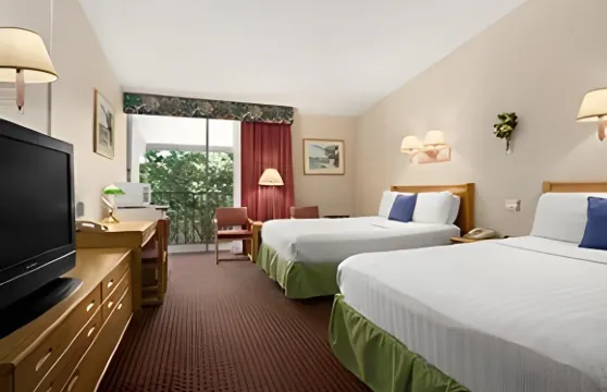 大章克申温德姆華美達酒店