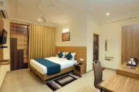 Hotel Lemon Suites & Banquet Noida Sector 62