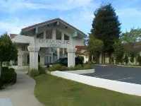 Ocean Pacific Lodge