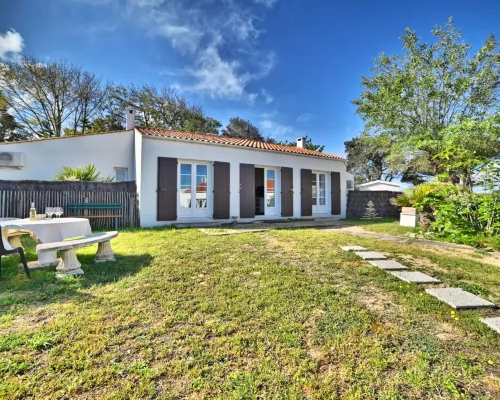Les Cariatides Hotels in Saint-Pierre-d'Oleron
