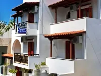 Kapetanos Rooms Hotels near Agios Prokopios Beach