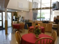 Cedars Inn