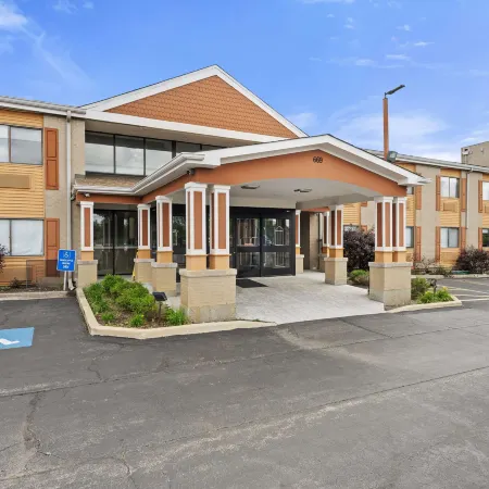 Best Western Plus Oakbrook Inn