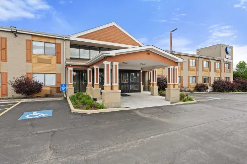 Best Western Plus Oakbrook Inn
