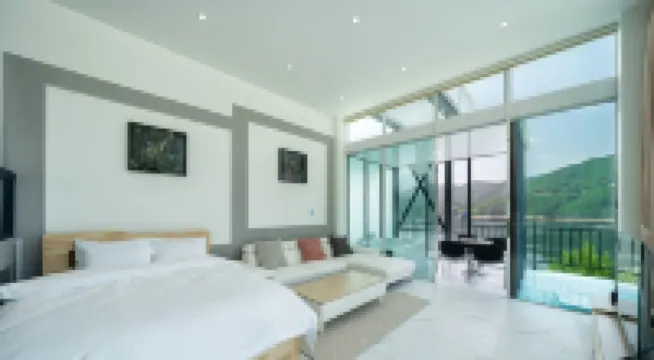 Jecheon Petit Foret Pool Villa Hotels in 