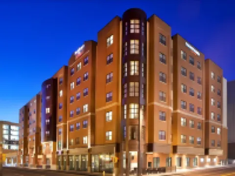 Residence Inn Syracuse Downtown at Armory Square シラキュースのホテル