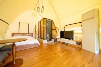 The Hill Glamping
