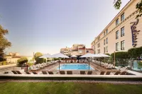 Radisson Blu Hotel, Marseille Vieux Port - Rooftop Pools
