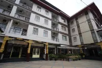 Terrace Valley Hotel Hotels near View point