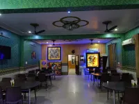 Maan Hotel and Restaurant