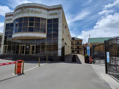 Gold Star Hotel