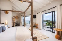 Tamarind Hills Resort & Villas - 4 estrellas