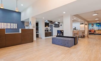 Best Western Plus New Barstow Inn  Suites